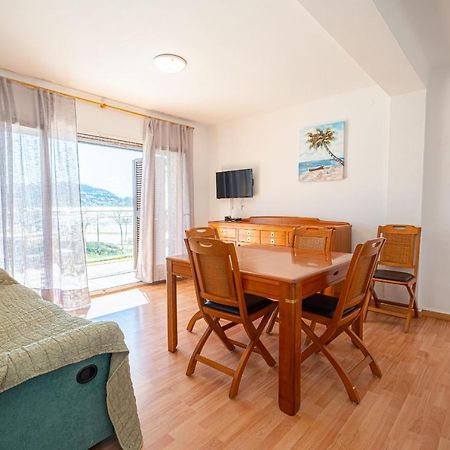 Apartmán Apartamento Rhodes Vista Al Mar Roses Exteriér fotografie